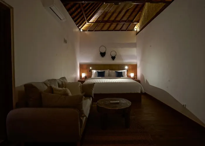 Juan Legian * Seminyak (Bali)